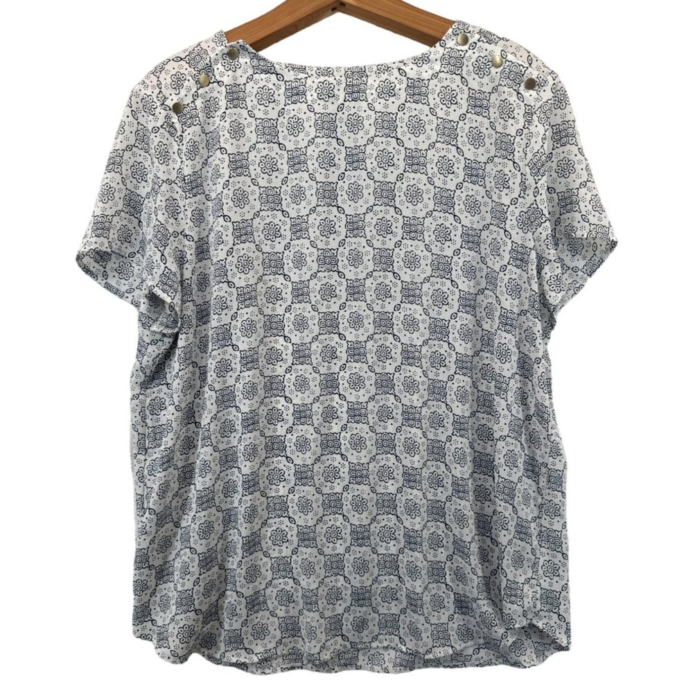 Loft Womens Top Sz L White/Blue Floral Classic Flowy CareerWear Lightwt Old$$